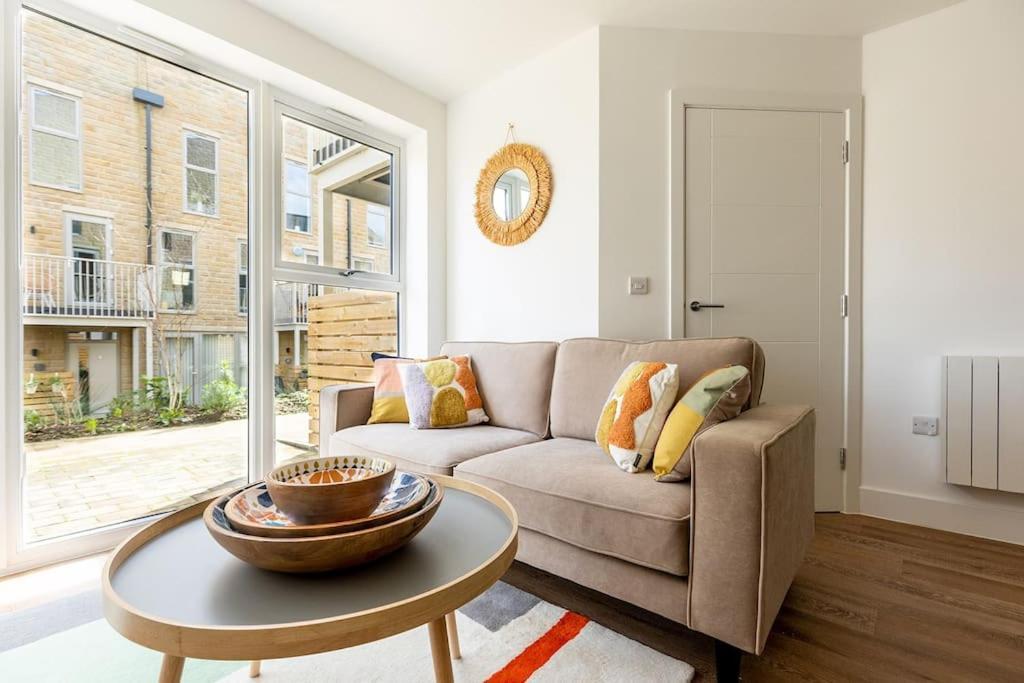 Paper Mill - Experience The City And Nature Side Of This Stay! Sheffield Exterior foto
